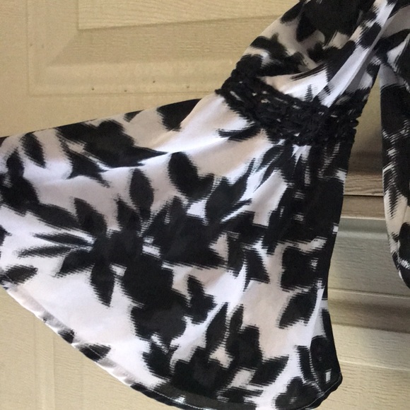 Summer Romper - Picture 3 of 5